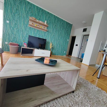 Krstic_Lux Apartman Subotica Exterior foto