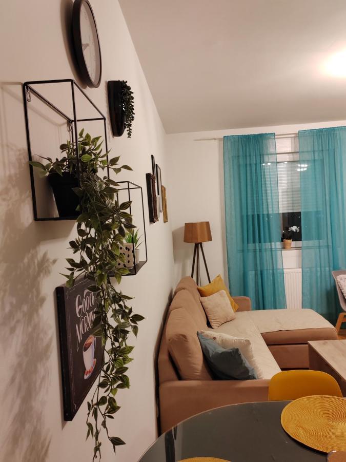 Krstic_Lux Apartman Subotica Exterior foto